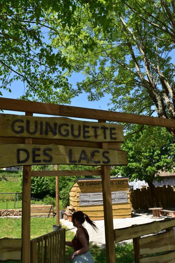 Hotel Restaurant Des Lacs Chaux-des-Crotenay Esterno foto